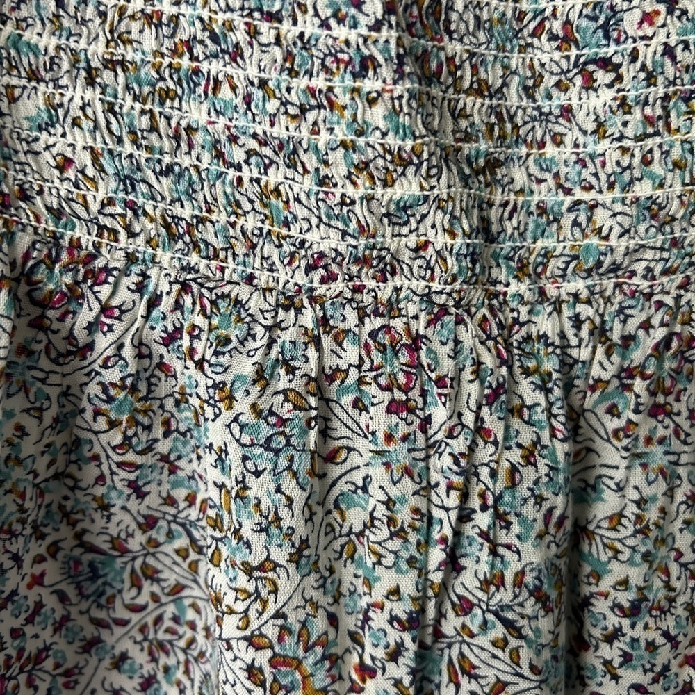 Old Navy off the shoulder flower top size small - Picture 2 of 4